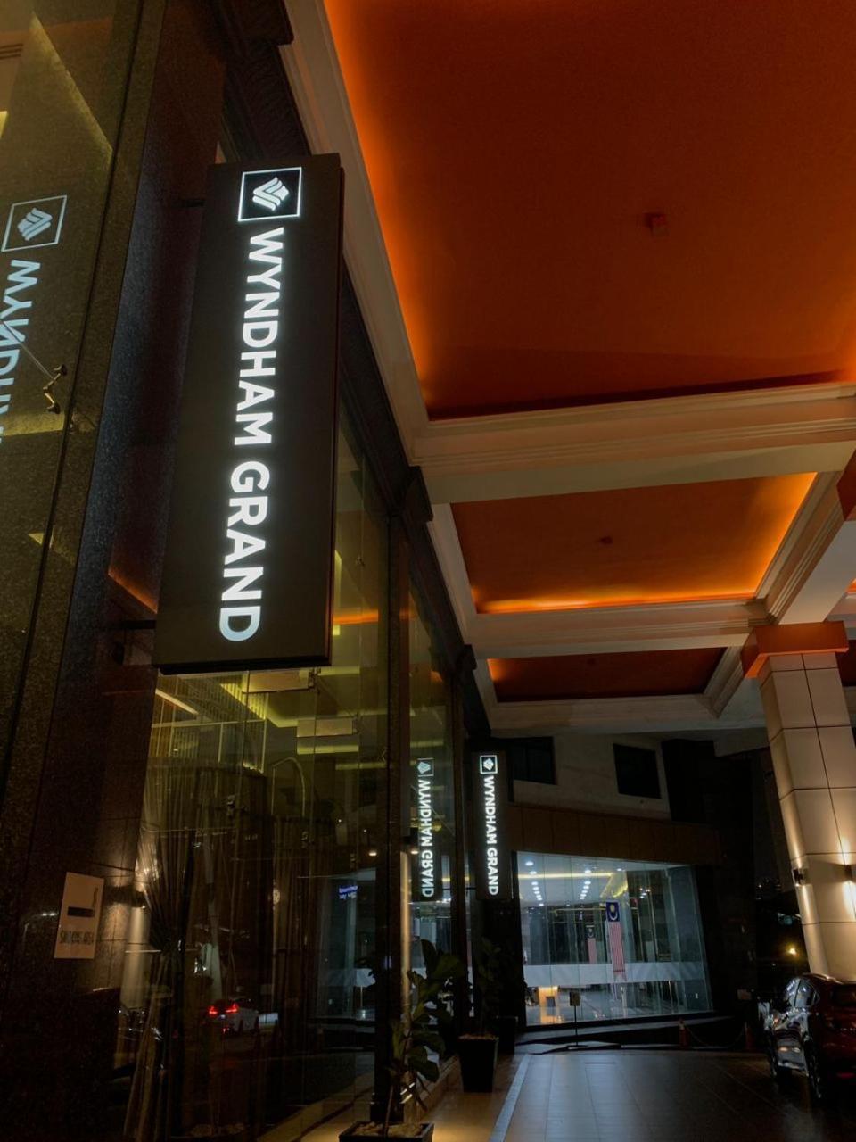 Wyndham Grand Bangsar Kuala Lumpur Hotel Exterior foto